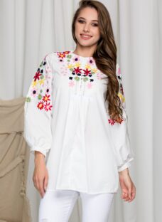 Bluza Aida alba cu broderie florala