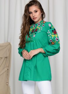 Bluza Aida verde cu broderie florala