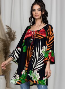 Bluza Arina neagra cu imprimeu exotic