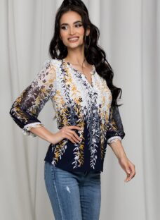 Bluza Daniela alba cu bleumarin si imprimeu floral