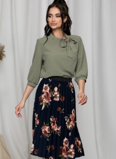 Bluza Samira kaki cu funda la gat