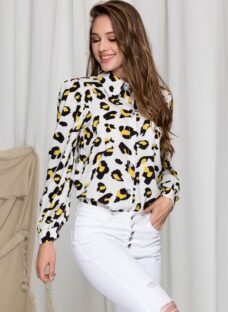 Camasa Denisse alba cu imprimeu animal print si accesoriu