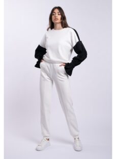 Compleu LaDonna alb cu maneci negre