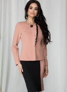 Compleu Leonard Collection cu sacou roz pudrat si rochie neagra