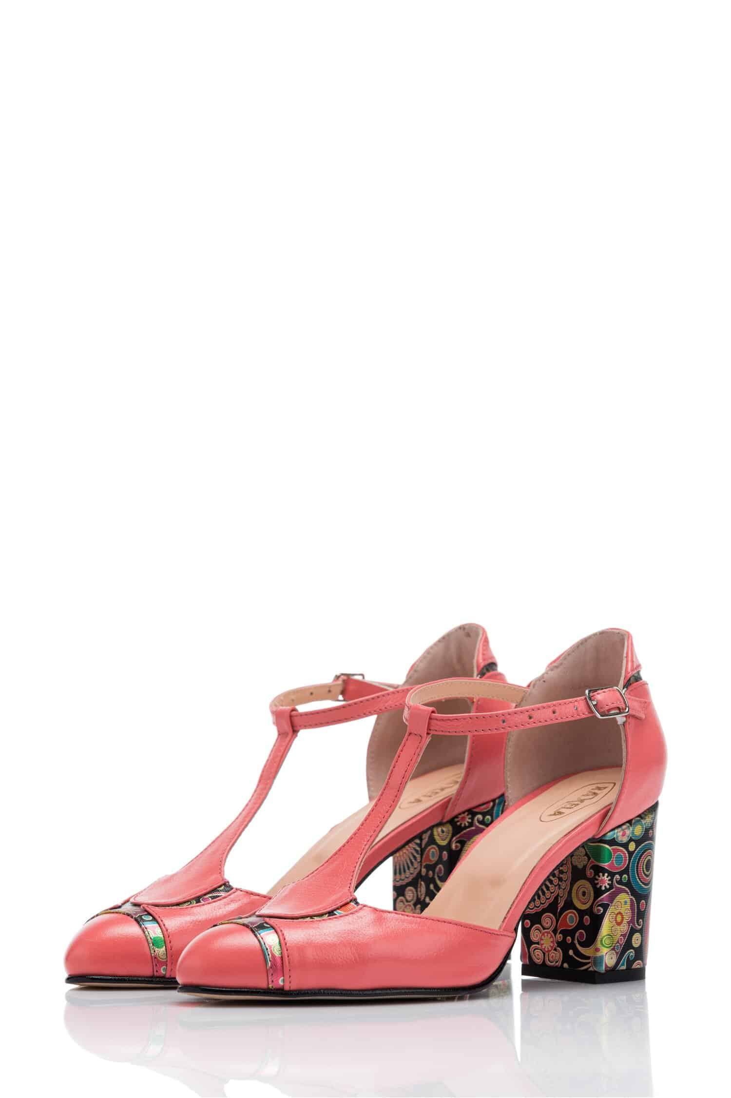 Pantofi Cesia roz cu imprimeu multicolor pe toc si varf