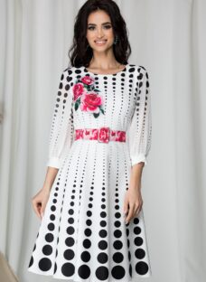 Rochie Alexia alba cu buline negre