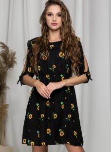 Rochie Bela neagra cu imprimeu floral si maneci cu decupaj