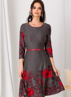 Rochie Bella gri cu imprimeuri rosii la baza
