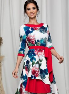 Rochie clos MBG alba cu imprimeu floral albastru si cordon rosu
