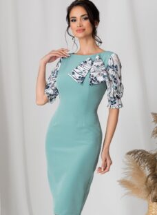 Rochie MBG bleu cu imprimeu floral la bust si maneci