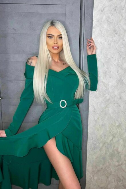 rochie de dama tip sacou pe umeri lungime 3 4 cu fusta petrecuta si crapatura adanca verde 51787 4