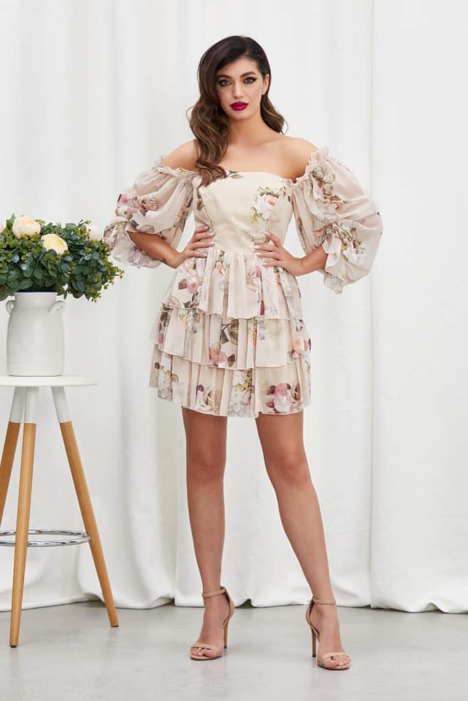 rochie scurta eleganta din voal cu volane si imprimeu floral 4 1